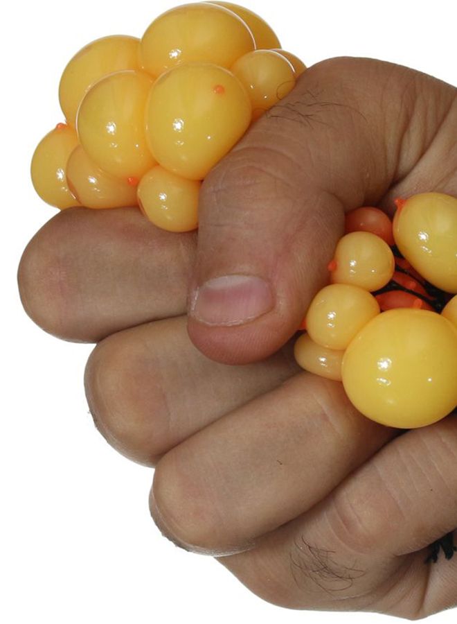 اودبيتس كرة طرية مغطاة بقماش شبكي لتخفيف التوتر - Image 2