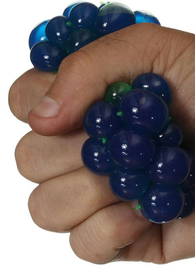 اودبيتس كرة طرية مغطاة بقماش شبكي لتخفيف التوتر - Image 2