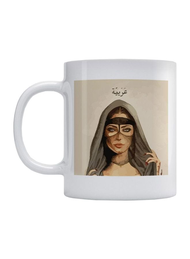 مج قهوة بطبعة امرأة عربية أبيض/ بني/ رمادي 350ملليلتر