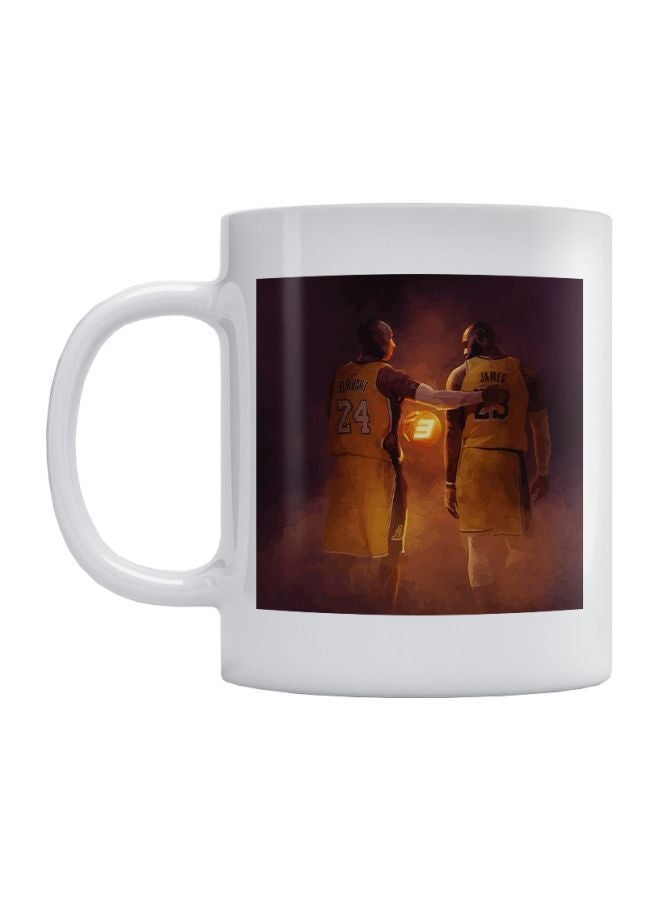 أتيك مج بطبعة كوبي براينت بني/أصفر/أبيض