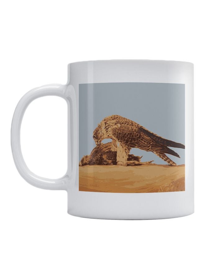 أتيك مج بطبعة صقر أبيض/بني/أزرق