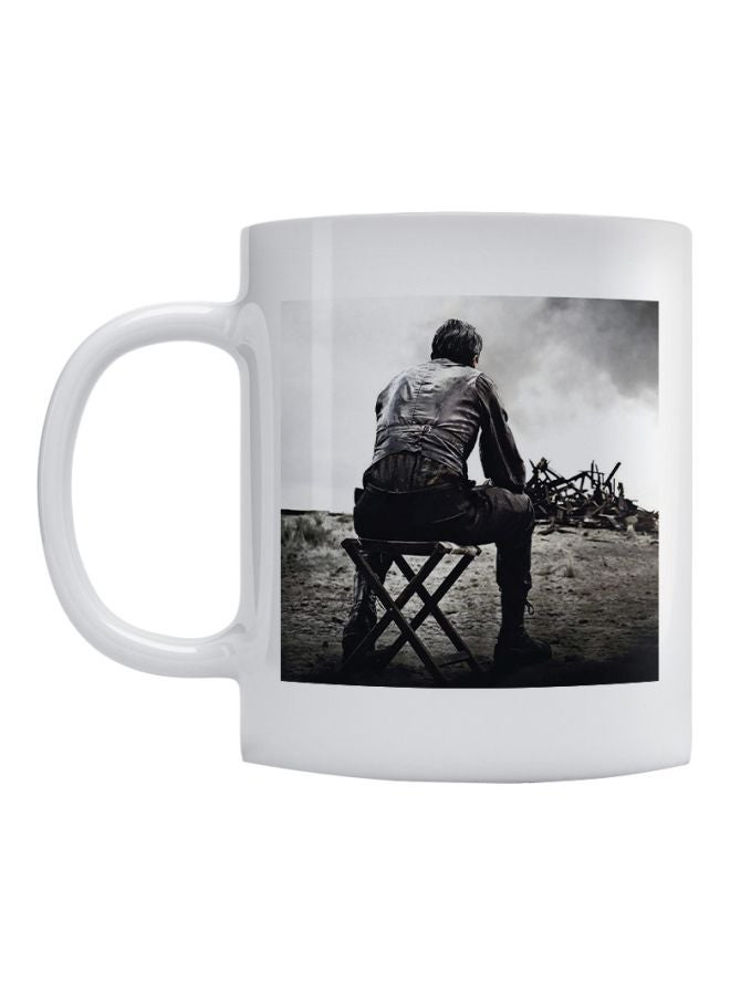 مج بطبعة باللونين الأبيض والأسود أبيض/أسود/رمادي