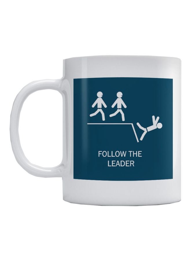 أتيك مج قهوة بتصميم طبعة عبارة "Follow The Leader" أخضر/أبيض 350ملليلتر