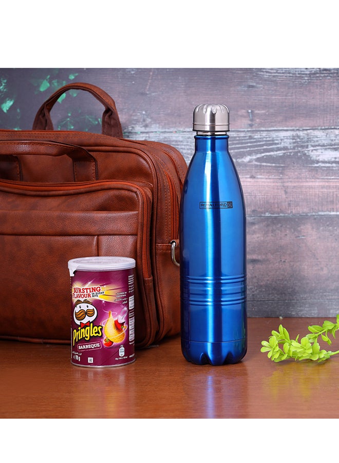 Royalford - Stainless steel  Vaccum Bottle Red 750ml - Image 1