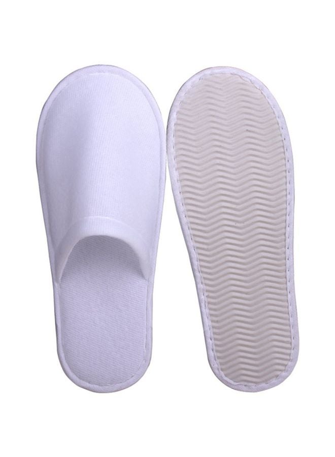 Disposable Non-Slip Slippers - Image 1