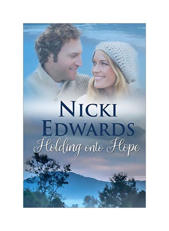 Holding Onto Hope paperback english - 1 January 2020
