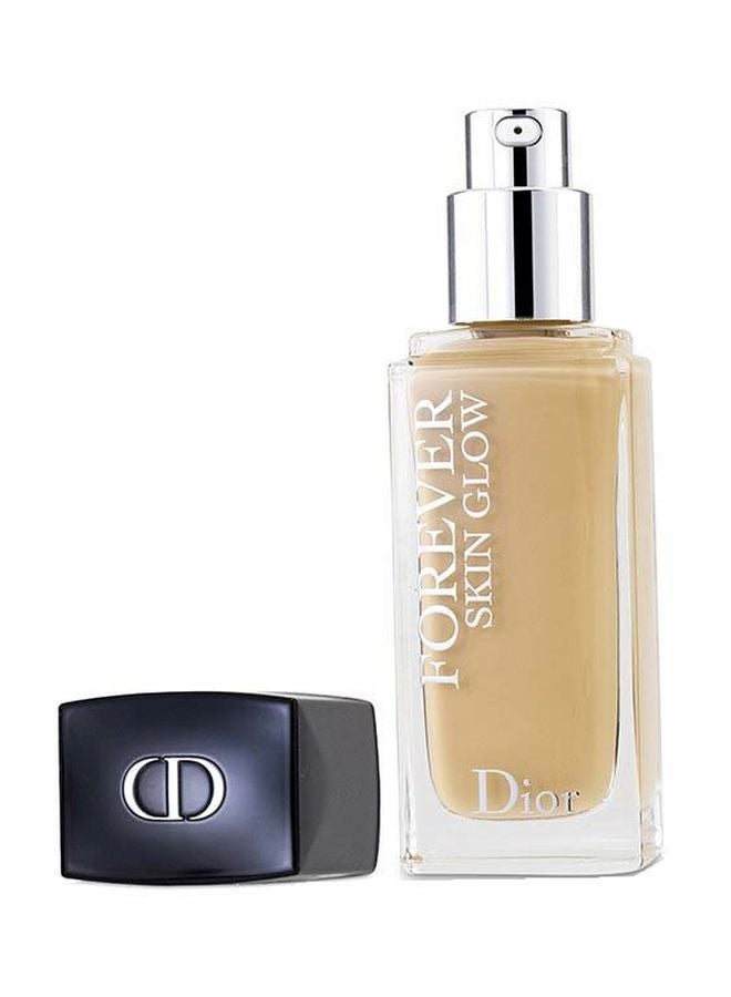 ديور كريم أساس فوريفر سكين غلو يدوم لـ 24 ساعة لبشرة مشرقة مع عامل حماية من الشمس 35 2W دافئ - Image 1