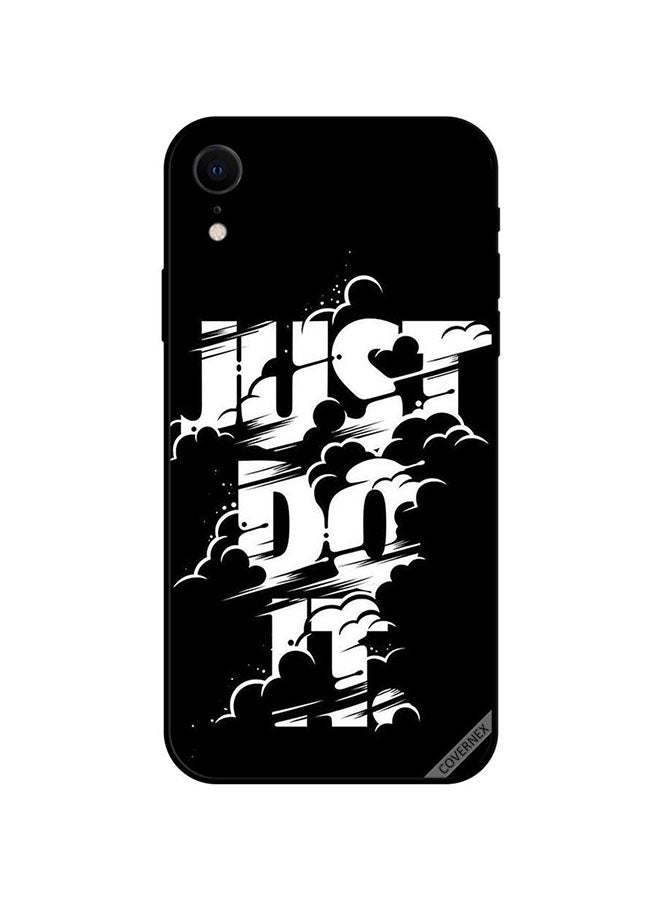 كوفرنيكس غطاء حماية واقٍ لهاتف أبل آيفون XR بطبعة تحمل عبارة "Just Do It" بالأبيض والأسود - Image 1