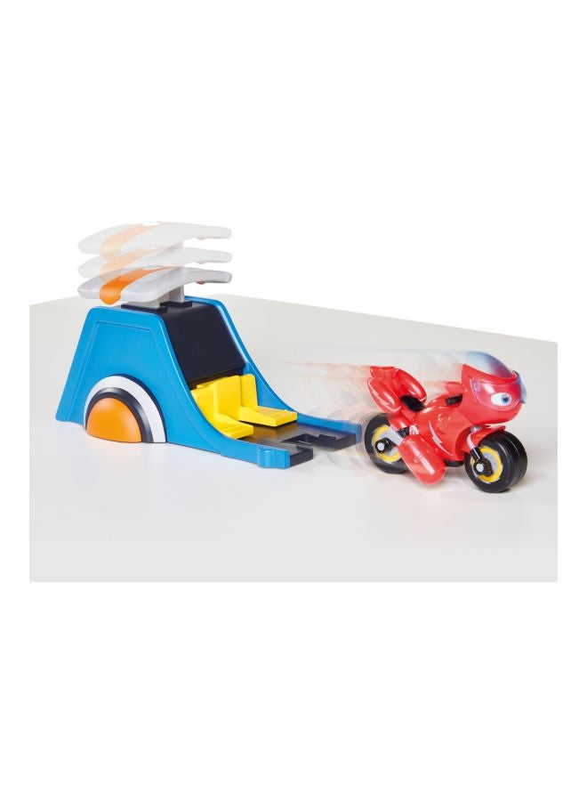 TOMY - 3-Piece Ricky Zoom Speed And Stunt Playset - Image 1