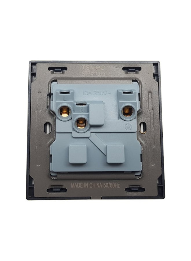 TEMPO 13A Wall Switched Socket Pearl White 7x7cmcm  - Image 3