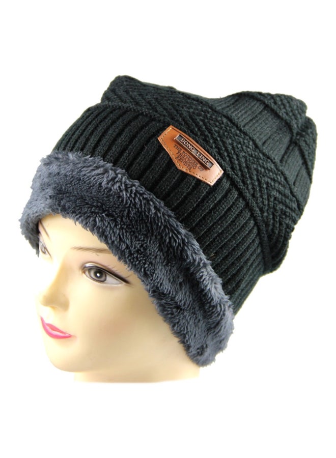 Acrylic Knitted Beanie Black 