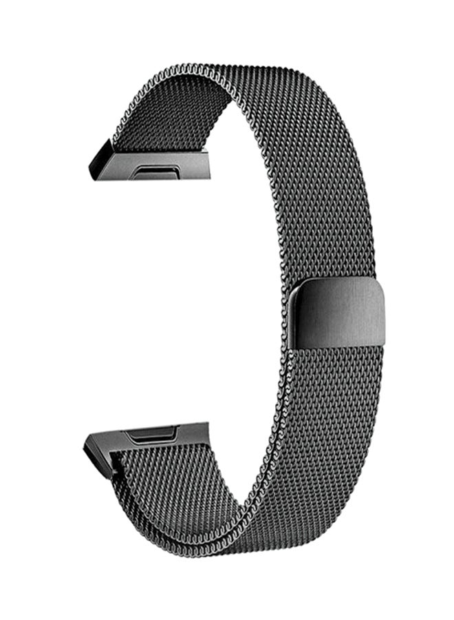 سوار ساعة فيتبيت أيونيك الذكيّ من الستانلس ستيل بقفل مغناطيسي قويّ، باللّون الأسود. - Image 1