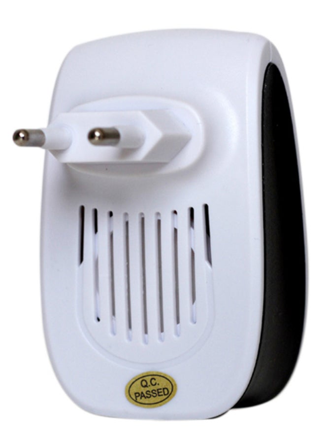 Generic - Ultrasonic Electronic Pest Repeller White/Blue - Image 1