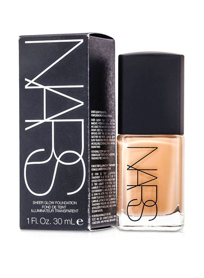 NARS Sheer Glow Foundation Santa Fe - Image 2