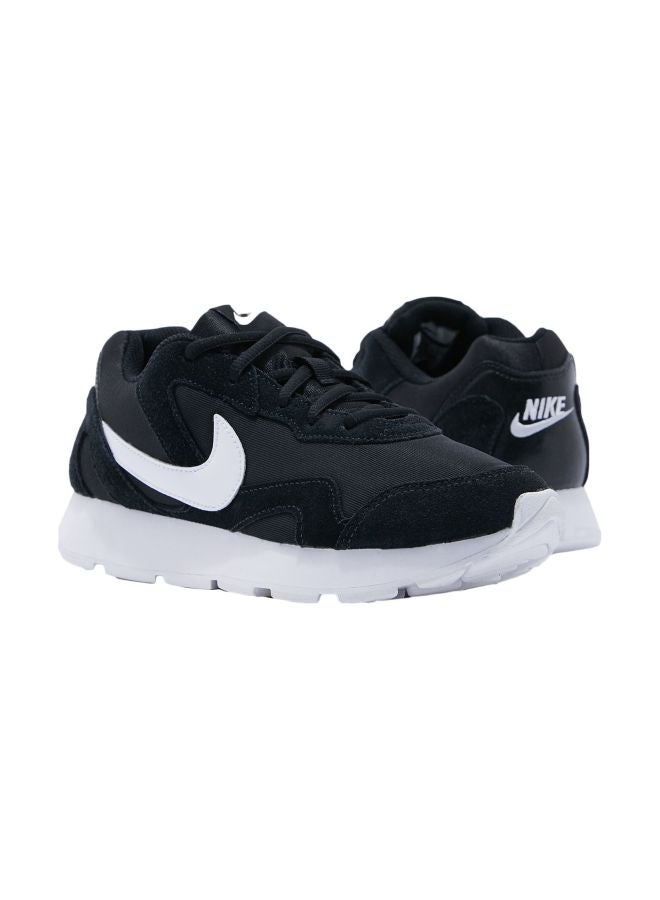 Nike Delfine Lace Up Sneakers Black - Image 1