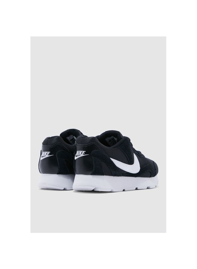 Nike Delfine Lace Up Sneakers Black - Image 4