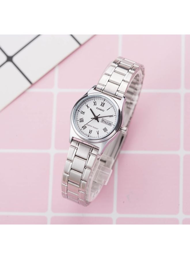 CASIO Women's Water Resistant Analog Watch LTP-V006D-7B - 25 mm - Silver - Image 3
