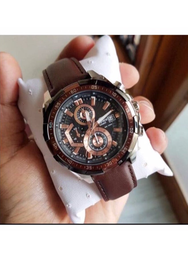 ساعة يد بعقارب وسوار من الجلد طراز EFR-539L-5AVUDF men
