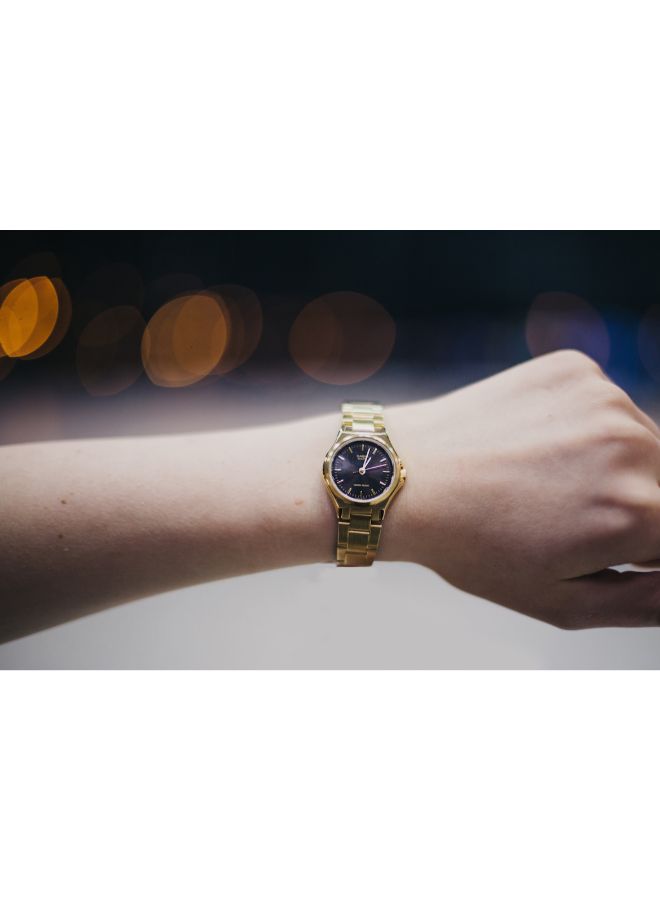 كاسيو ساعة يد بعقارب بسوار من الإستانلس إستيل طراز LTP-1130N-1A للنساء - Image 5