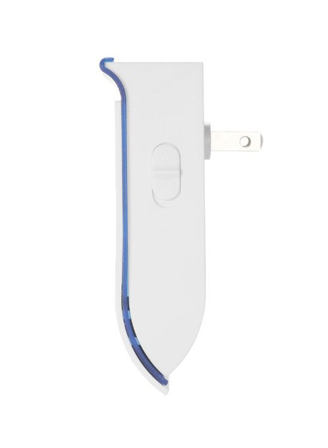 4-Piece Ultrasonic Pest Repellent With Night Light White/Blue 13centimeter - Image 2