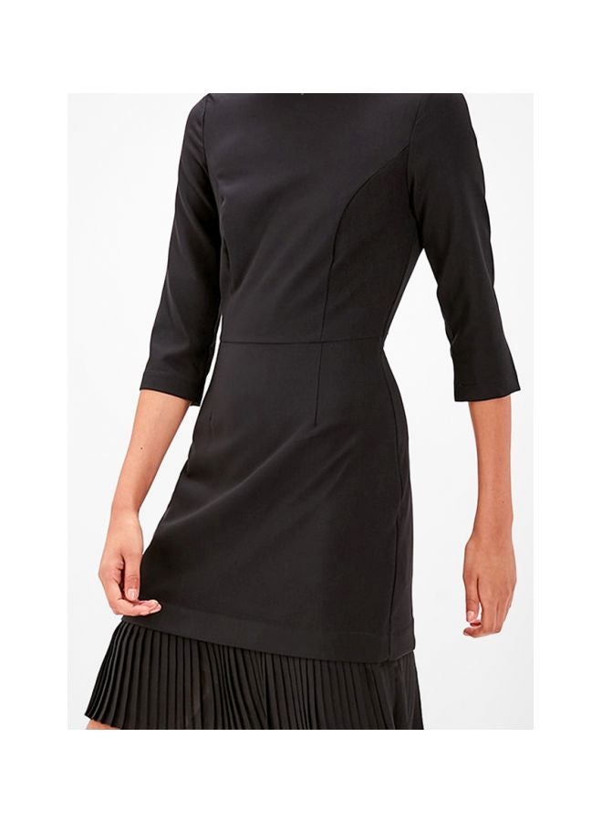 ترينديول فستان بحافة مطوية أسود - Image 4