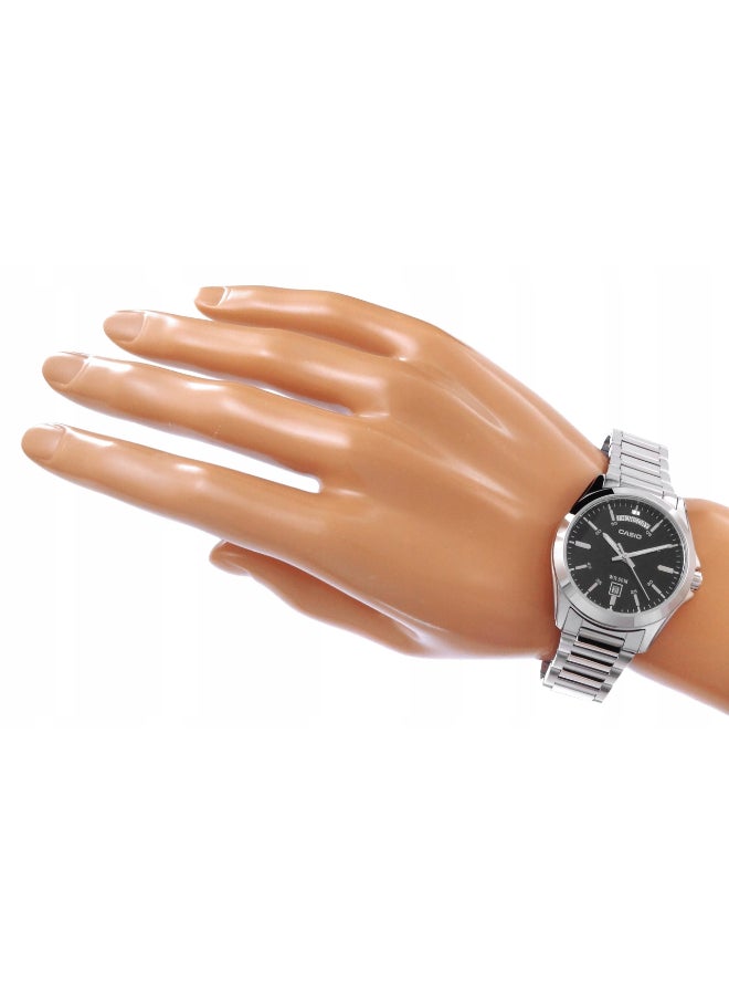 Men's Enticer Water Resistant Analog Watch Mtp-1370D-1A1vdf - 45 mm - Silver