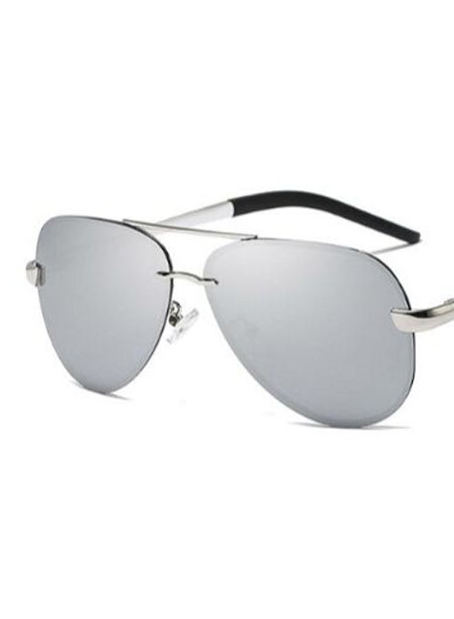 Generic Men's Polarized Pilot Frame Sunglass  - Image 3
