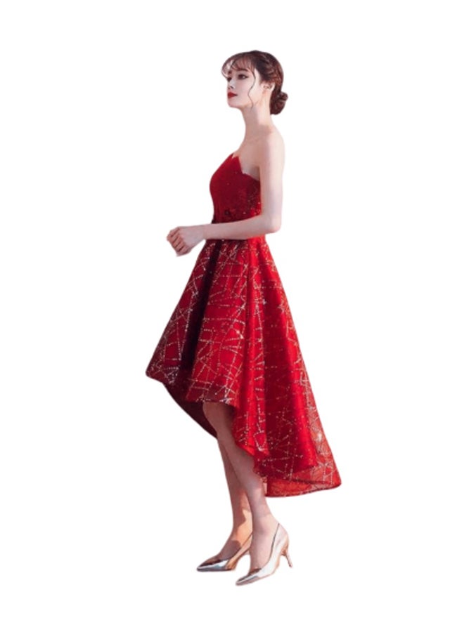 يوتيكس فستان حفلاتٍ أنيقٌ مزينٌ بالترتر وبأطرافٍ غير متماثلة أحمر - Image 3