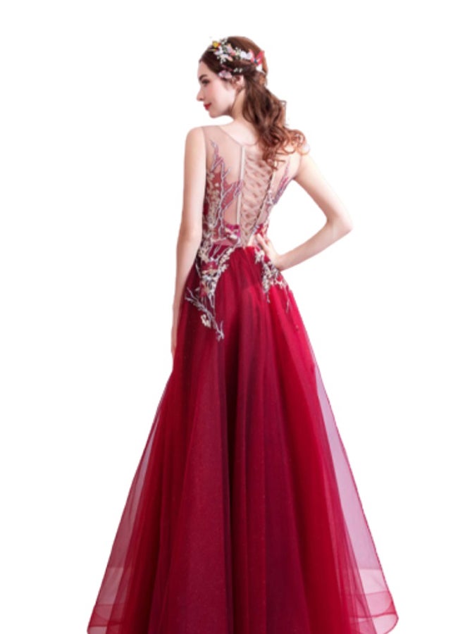 يوتيكس فستان سهرة مطرز بأوراق ذهبية أحمر - Image 2