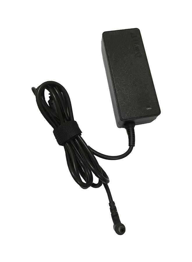 Toshiba Laptop Charger Black