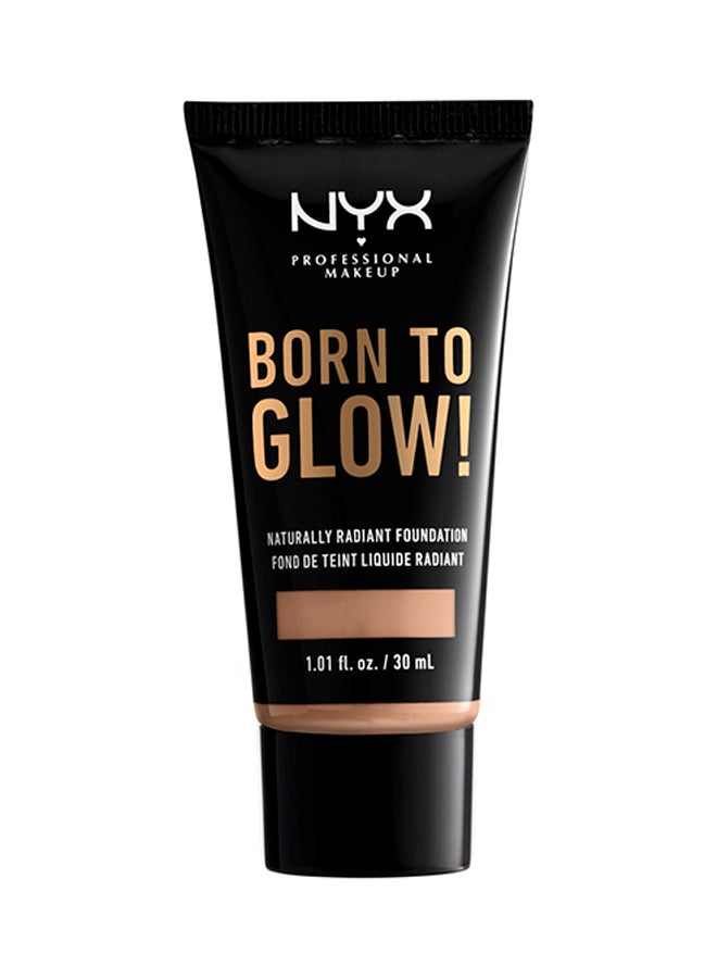 NYX PROFESSIONAL MAKEUP Born To Glow! Naturally Radiant Foundation Soft Beige  - Image 2
