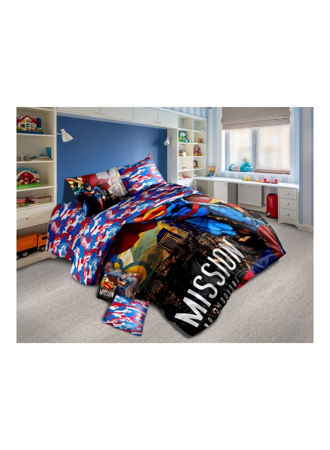 DC Comics 4-Piece Printed Comforter Set Polyester Multicolour  - Image 1