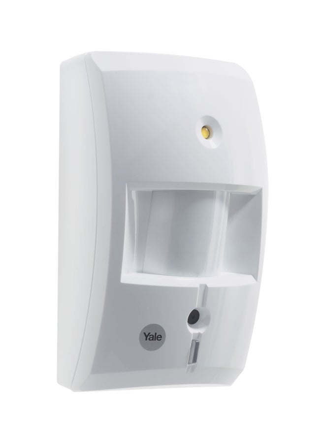 Yale - Smart Living PIR Video Camera - Image 1