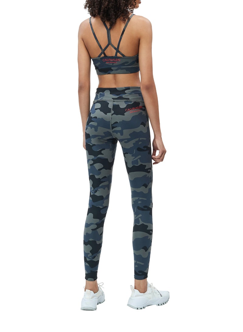 كالفن كلاين بيرفورمانس صدرية رياضية دعم متوسط أزرق / أخضر - Image 2