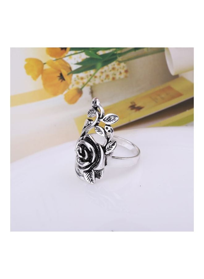 Beauenty Alloy Floral Ring  - Image 4