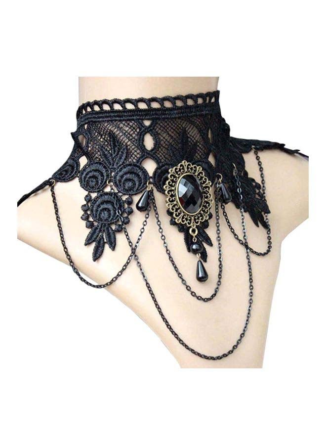 Beauenty Crystal Studded Lace Necklace  - Image 4