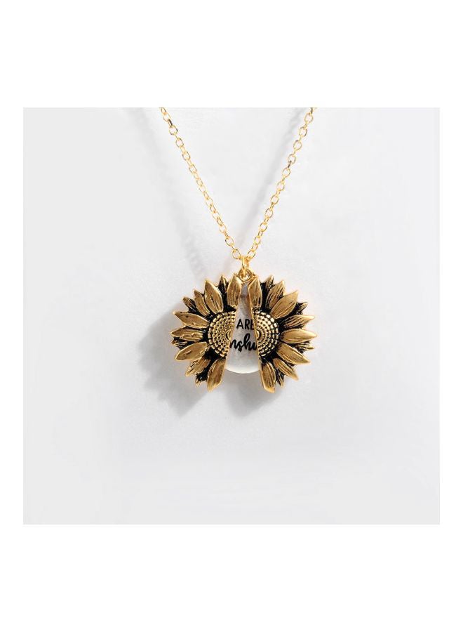 بيوينتي قلادة معدنية بدلاية مطبوع عليها عبارة "You Are My Sunshine" - Image 2