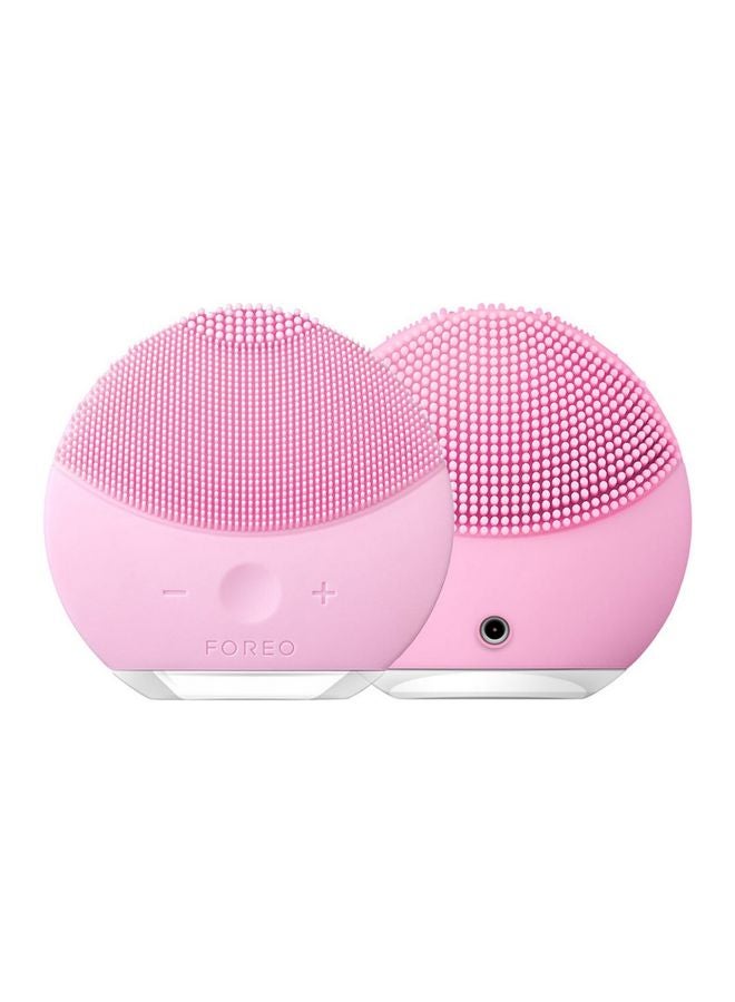 FOREO - Mini Face Brush Pearl Pink One Size - Image 1
