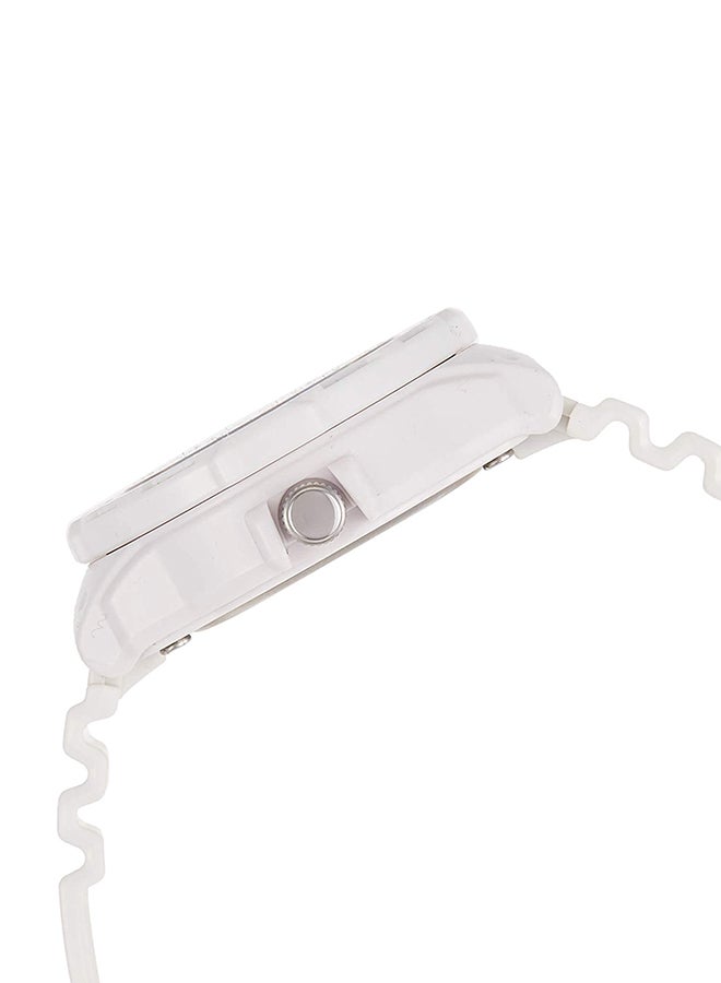 CASIO Women's Water Resistant Analog Watch LRW-200H-7B - Image 3