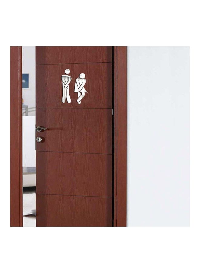 طقم ملصقات جدارية قابلة للإزالة بنمط مناسب للمرحاض ورسمة رجل وامرأة ثلاثية الأبعاد. فضي 17سم - Image 2