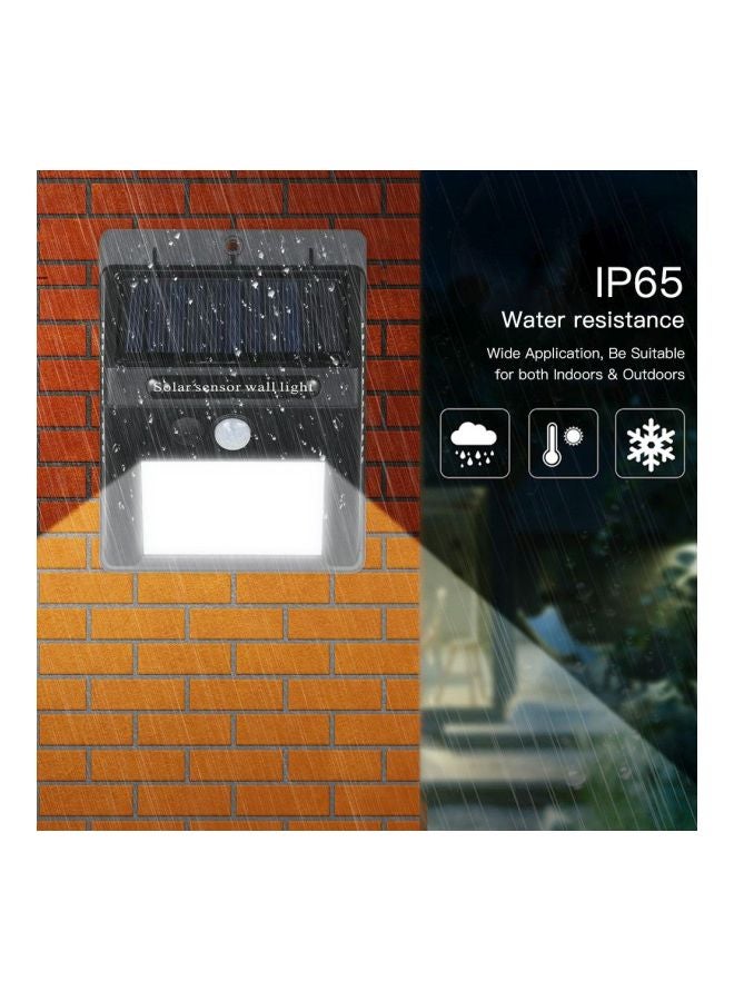 مصباح حائط LED يعمل بالطاقة الشمسية مزود بجهاز استشعار حركة أسود 12x9.6x4.8سم - Image 4