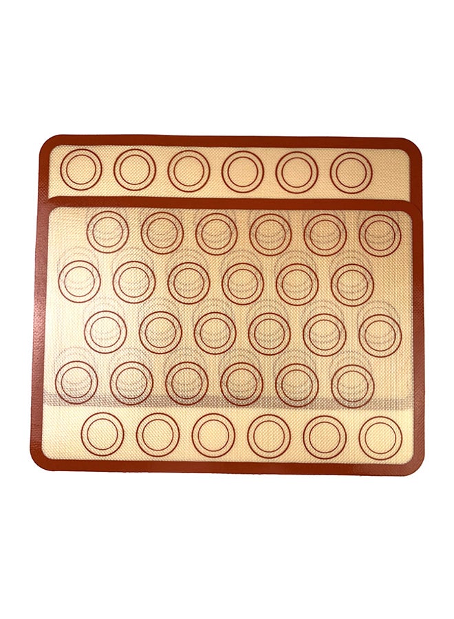طقم لوح خبز الماكرون من السيليكون مانع للالتصاق مكوّن من قطعتين أحمر/بني 44x1x30سم - Image 1