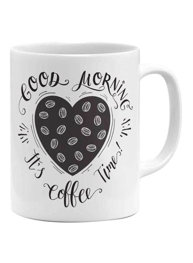 مج مطبوع عليه عبارة "Good Morning It's Coffee Time" صباح الخير حان وقت القهوة . أبيض/ أسود