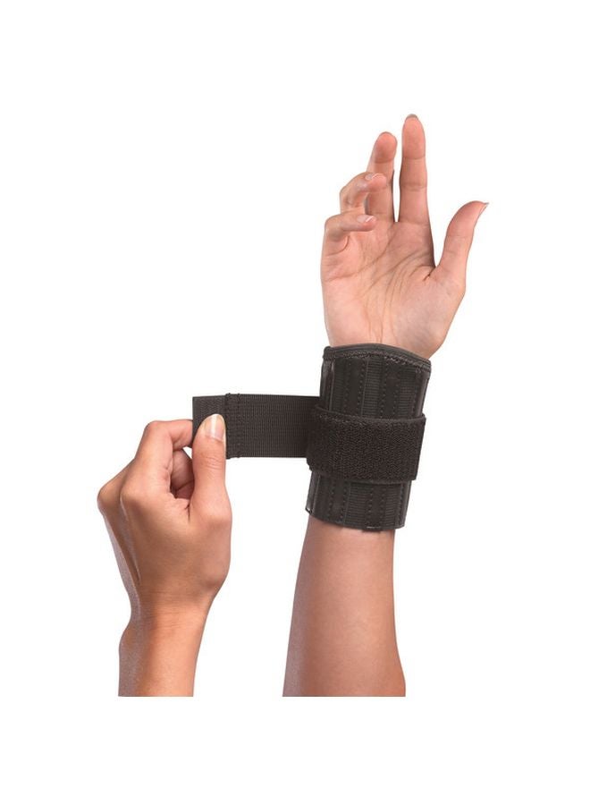 Mueller Adjustable Wrist Brace - Image 3