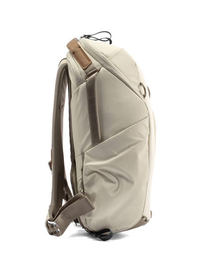 Peak Design Everyday Zipperd Backpack Bone - Image 3