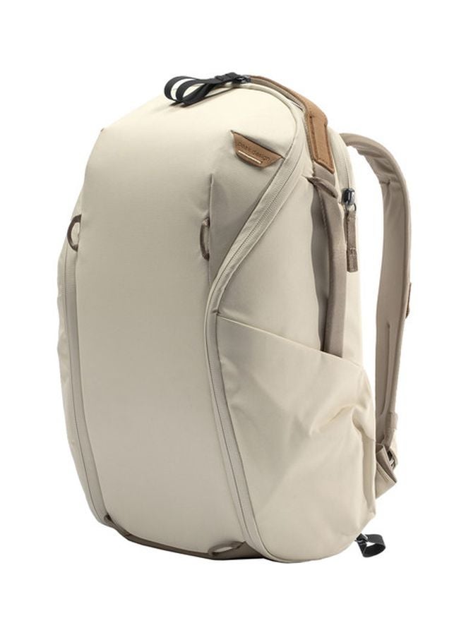 Peak Design Everyday Zipperd Backpack Bone - Image 4