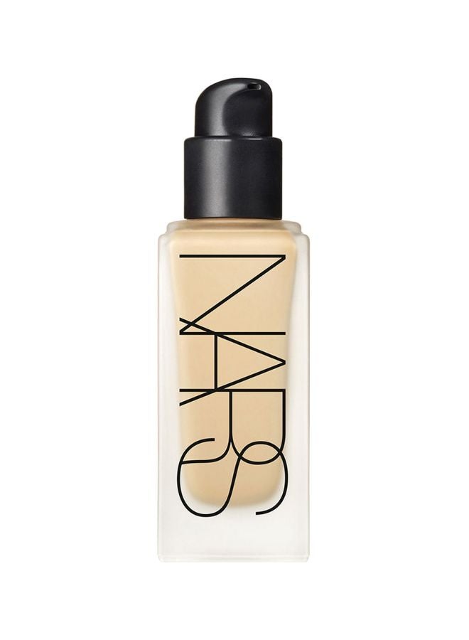 NARS - All Day Luminous Weightless Foundation # 3 Stromboli/Medium - Image 1