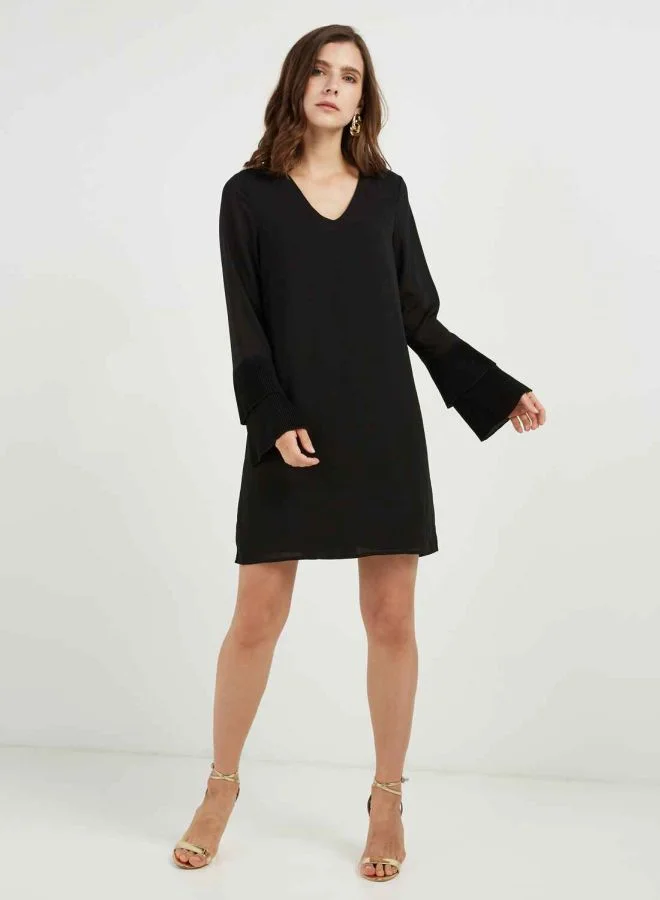 فيرو مودا Bell Sleeve Dress أسود