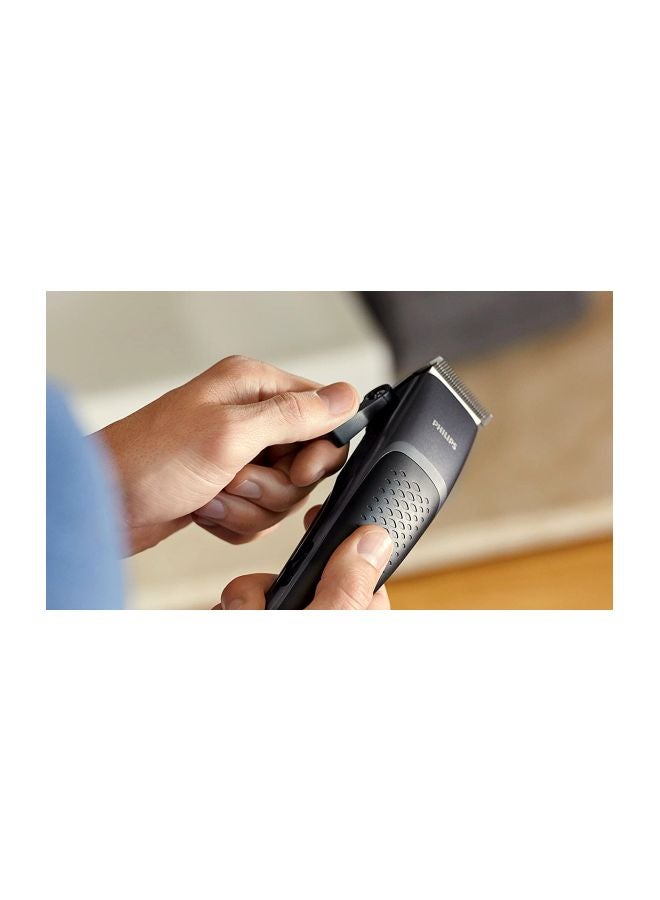 فيليبس طقم أدوات التشذيب والعناية الشخصية مكون 7 قطع أسود