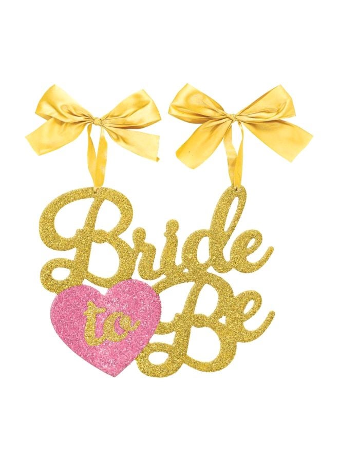 أمسكان لافتة لتزيين الكرسي بتصميم عبارة "Bride To Be"